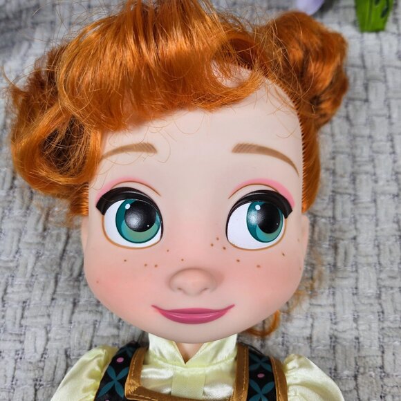 Disney Animators' Collection Frozen Princess Anna 16" Doll - Picture 2 of 7